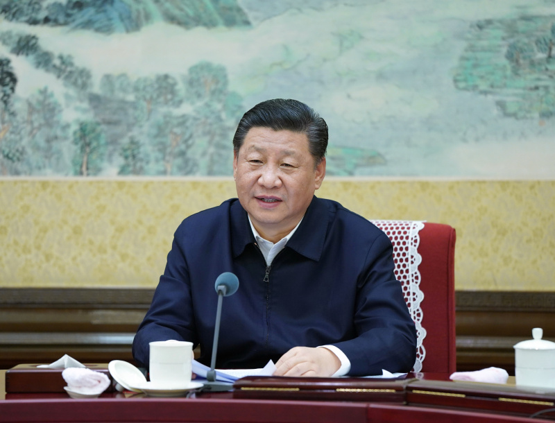 　　12月25日至26日，中共中央政治局召開民主生活會(huì)，中共中央總書記習(xí)近平主持會(huì)議并發(fā)表重要講話。 新華社記者 謝環(huán)馳 攝