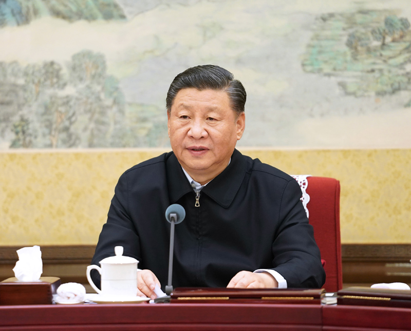 12月26日至27日，中共中央政治局召開“不忘初心、牢記使命”專題民主生活會(huì)，中共中央總書記習(xí)近平主持會(huì)議并發(fā)表重要講話。新華社記者 李學(xué)仁 攝